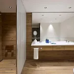 Radisson Blu Hotel, Choruslife Hotel