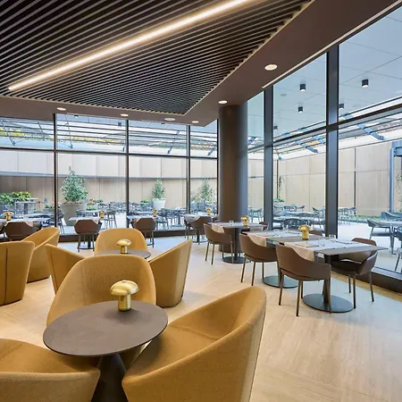 Radisson Blu Hotel, Choruslife ベルガモ