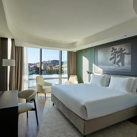 Radisson Blu Hotel, Choruslife Hotel 4*