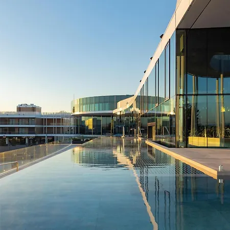Radisson Blu Hotel, Choruslife 4* Bergamo