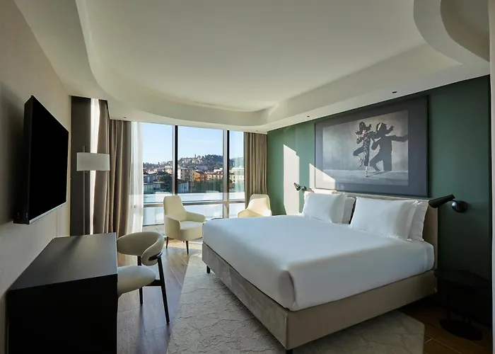 Radisson Blu Hotel, Choruslife מלון 4*