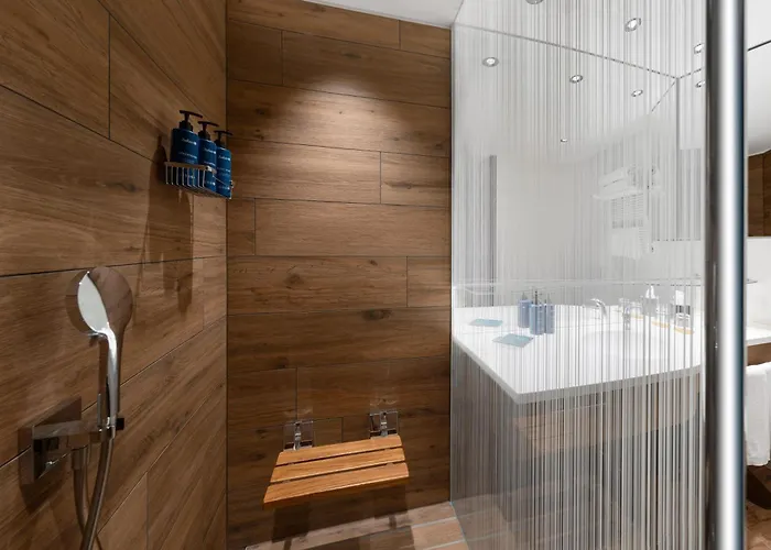 מלון Radisson Blu Hotel, Choruslife