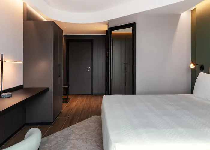 Hotel Radisson Blu Hotel, Choruslife 4*