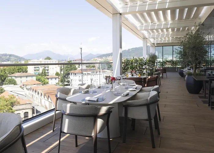 Radisson Blu Hotel, Choruslife Hotel